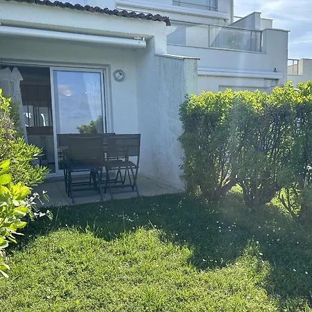 Apartment En Bord De A Royan, Parking, Tv, Equipe - Fr-1-494-67 *