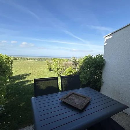 En Bord De A Royan, Parking, Tv, Equipe - Fr-1-494-67 * Royan