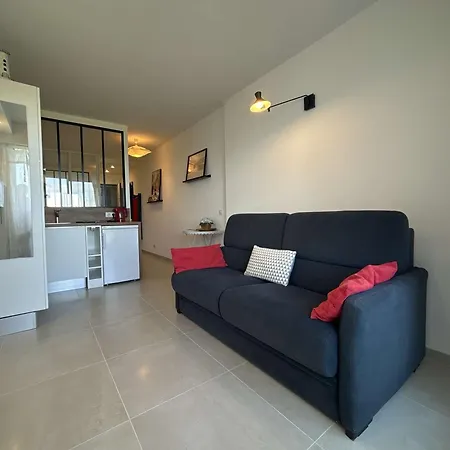 Apartment En Bord De A Royan, Parking, Tv, Equipe - Fr-1-494-67