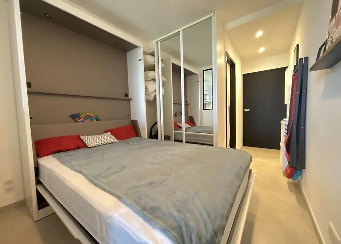 En Bord De A Royan, Parking, Tv, Equipe - Fr-1-494-67 Apartment *